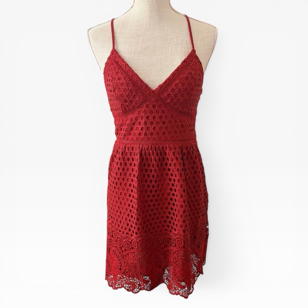 Abercrombie & Fitch Women Red Lace Eyelet Dress Crochet Trim Criss Cross Size S
